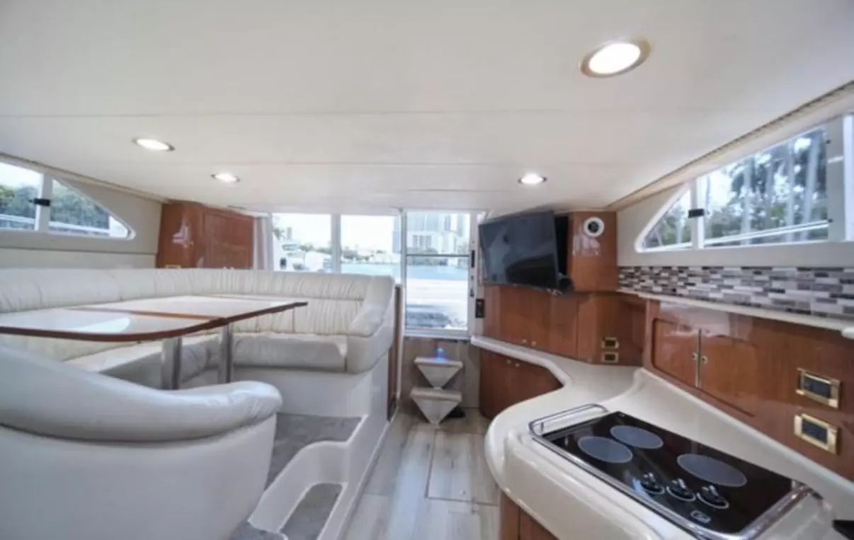 Bella Boats Yacht Charter – Miami Bay Area Cruises