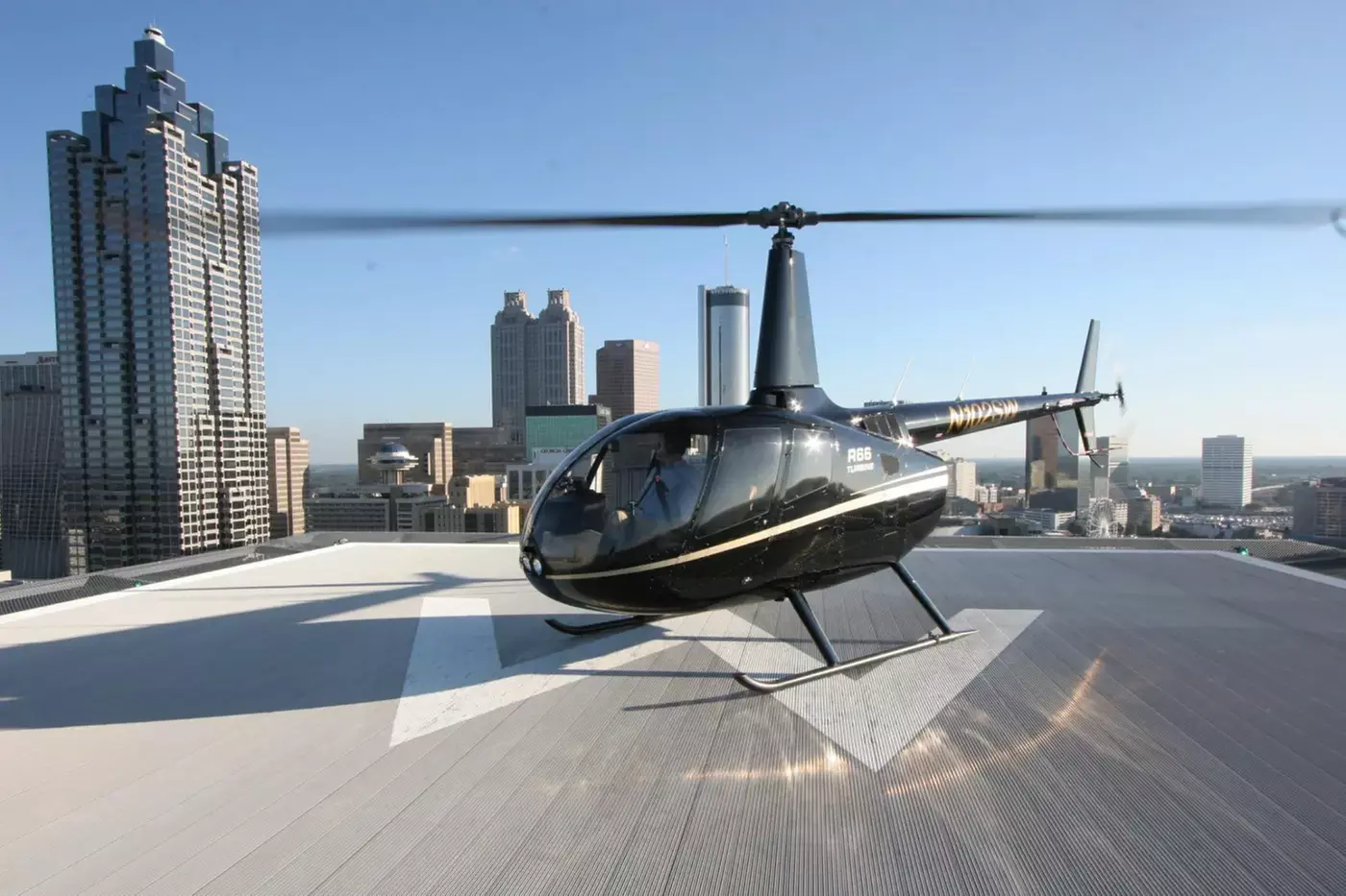 Private Helicopter Tours with Champagne & Dinner – Atlanta