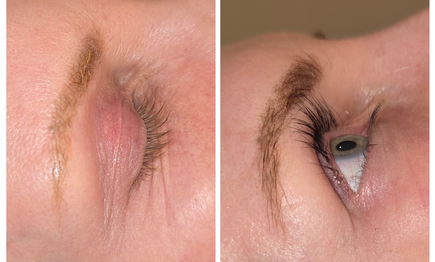 Image 9: Feel Fresh: 1, 3 or 5 Female Brazilian Soft/Strip Wax Sessions 