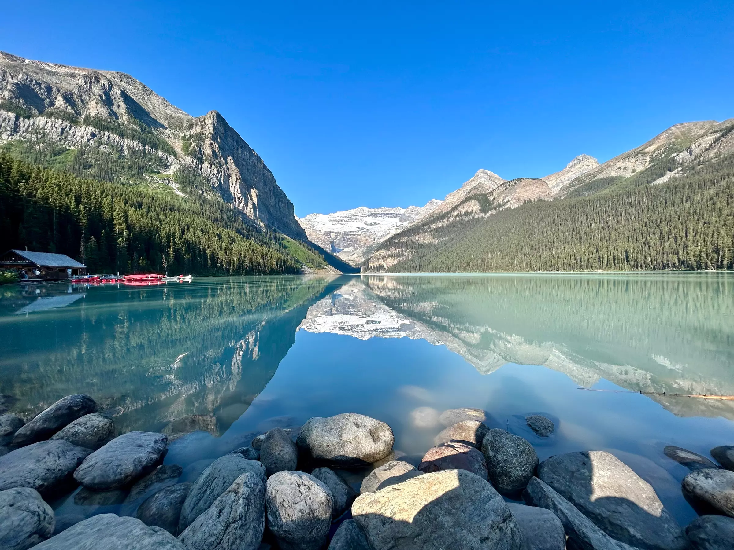 Scenic Moraine Lake and Lake Louise Tour with Shuttle Options