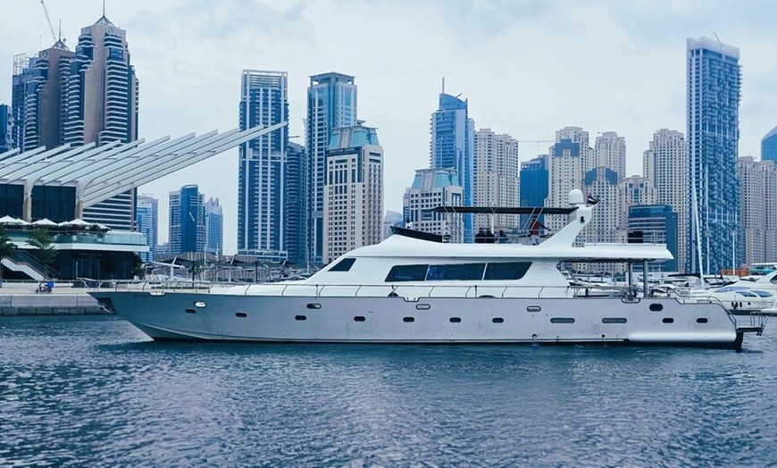 Image 5: Enjoy 105-Feet Luxury Yacht - 1, 2, 3, or 4 Hours for up to 50 PAX