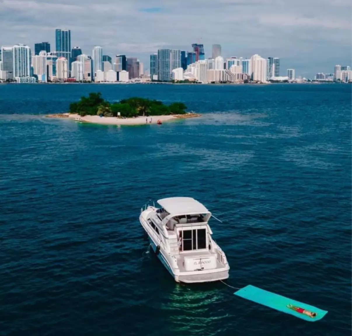 Bella Boats Yacht Charter – Miami Bay Area Cruises