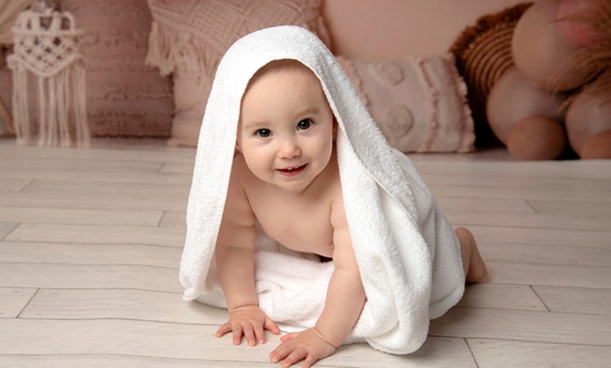 Image 6: First Birthday Cake Smash Photoshoot with Print at Flash Photography