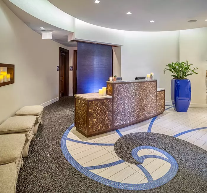Sapphire/Swedish Massage with Aquamarine Facial & Relaxing Foot Scrub