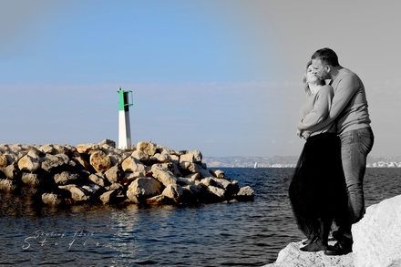 Shooting du nouvel an  en duo bord de mer site des calanques marseillaises
