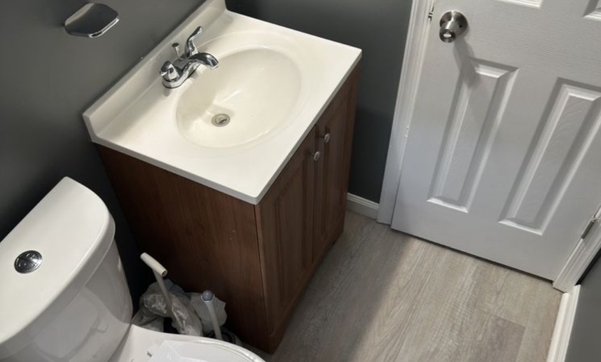 Image 4: House Cleaning for 1000, 1500, or 2000 Sq Ft with up to 3 Cleaners