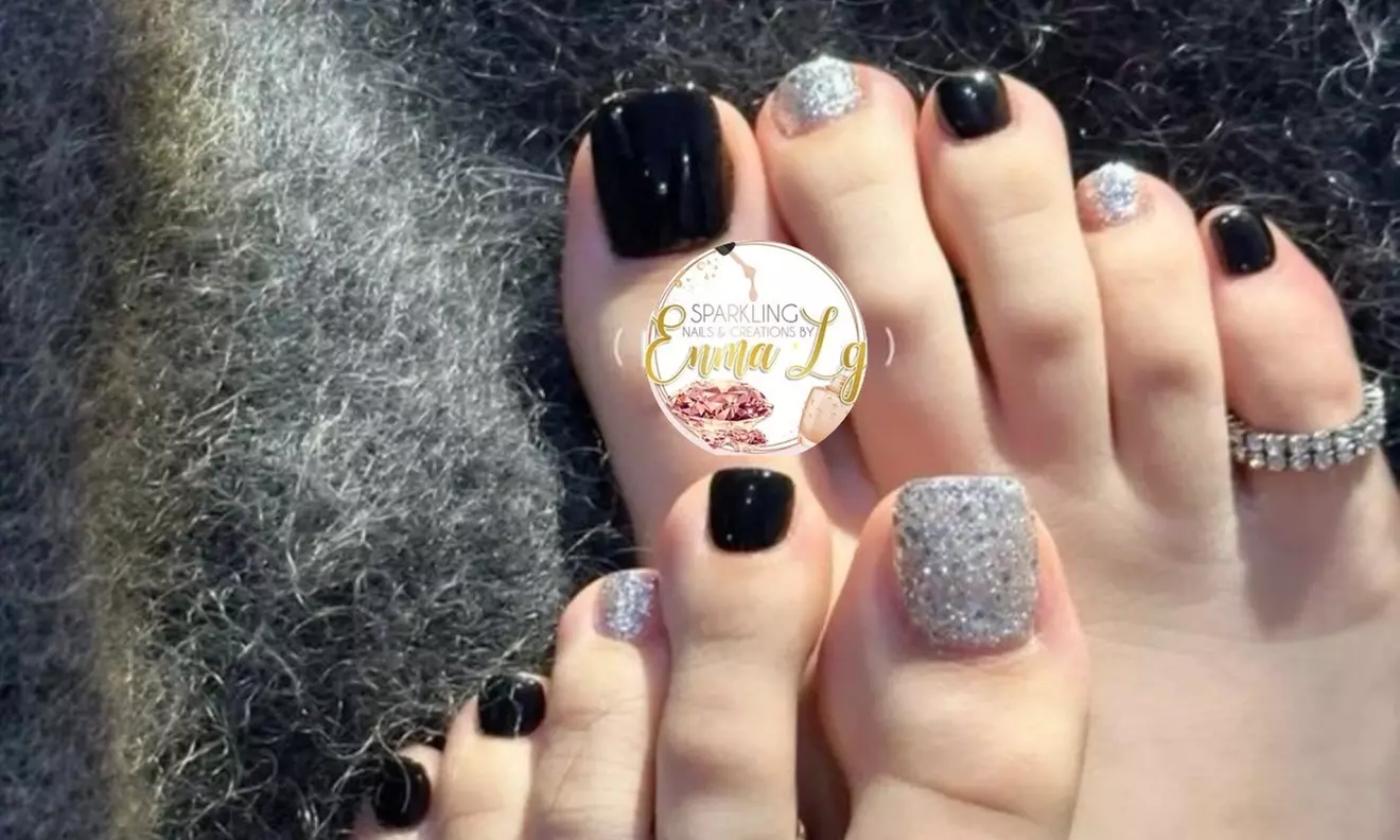 Get a Shellac/No-Chip Manicure or/and Pedicure for Long-Lasting Shine