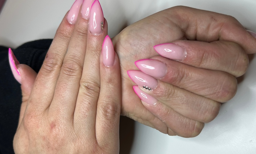 Image 5: Up to 30% Off on Nail Salon - Manicure at setsbyxsash