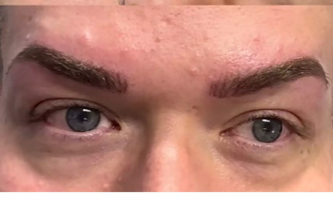 Transform Your Look at Academy of Advanced Cosmetics: Enjoy Up to 52% Off One Microblading or Ombre Brow Session! - Second Medium
