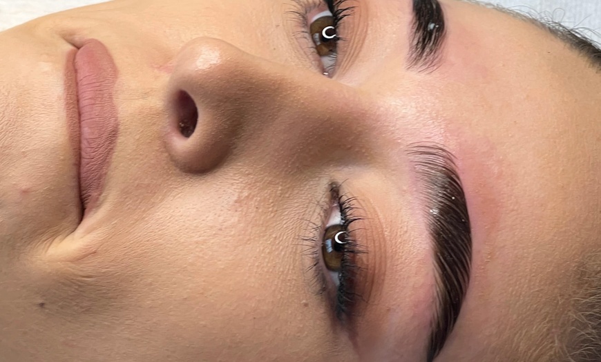 Image 1: Up to 55% Off on Eyebrow Shaping at the set uk