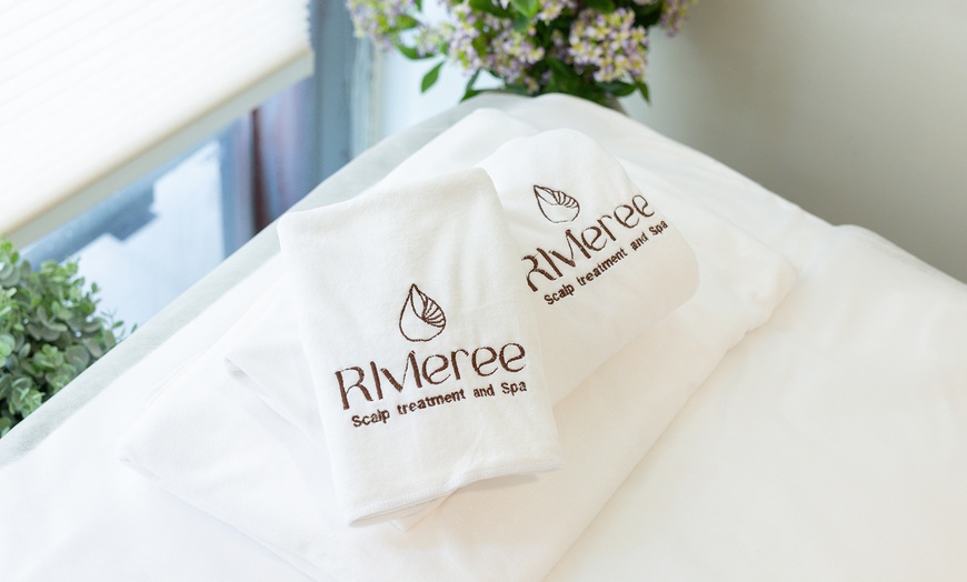 Image 5: 60-Min Relaxing or Premium Head & Scalp Therapy with Full Body Massage