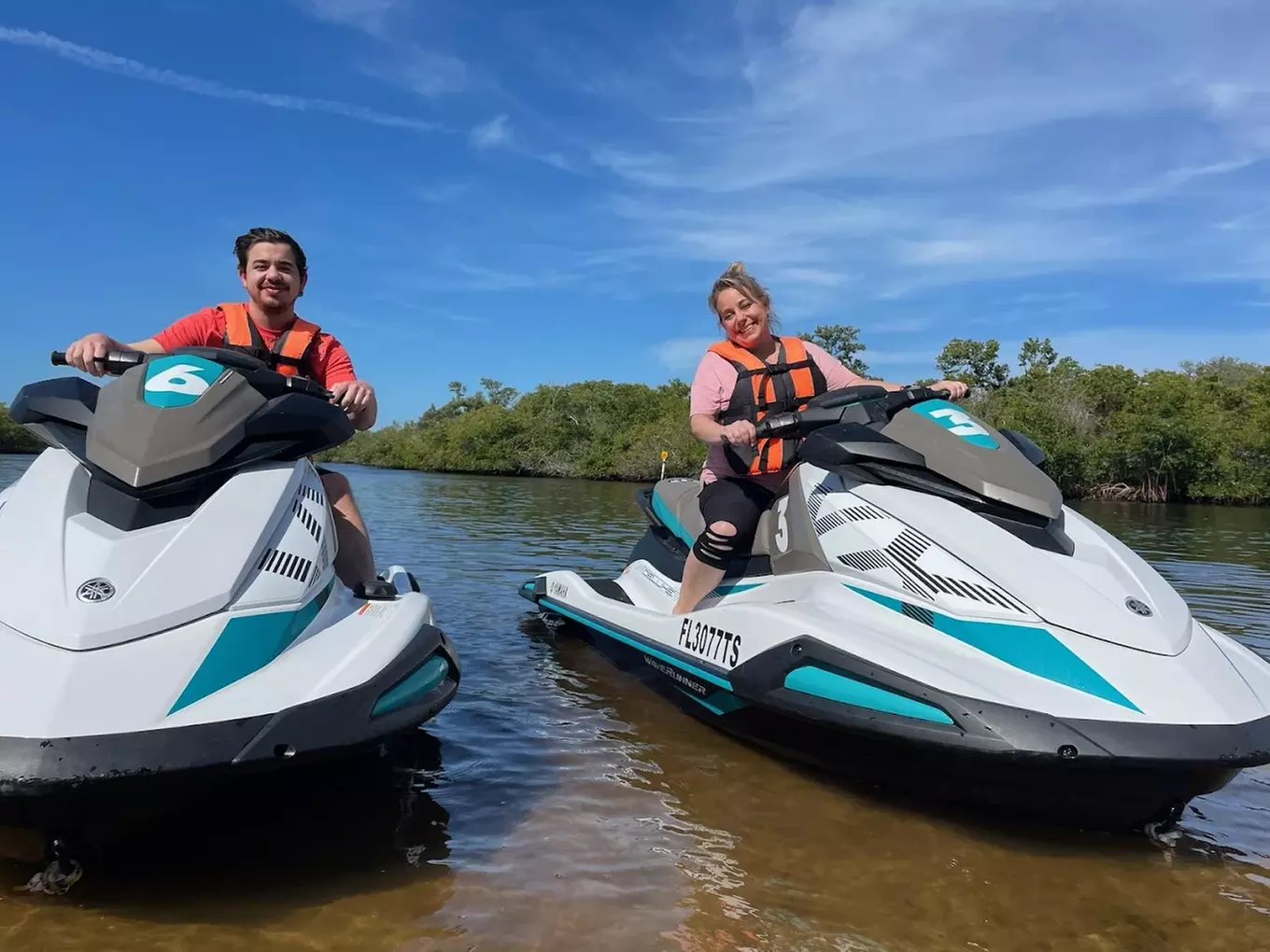 Thrilling Jet Ski Rentals & Relaxing Beach Day Packages in Fort Myers Beach