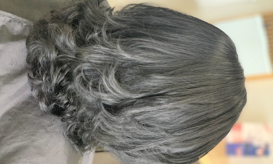 Image 8: Luxury Conditioning Treatment, Scalp Massage & Style