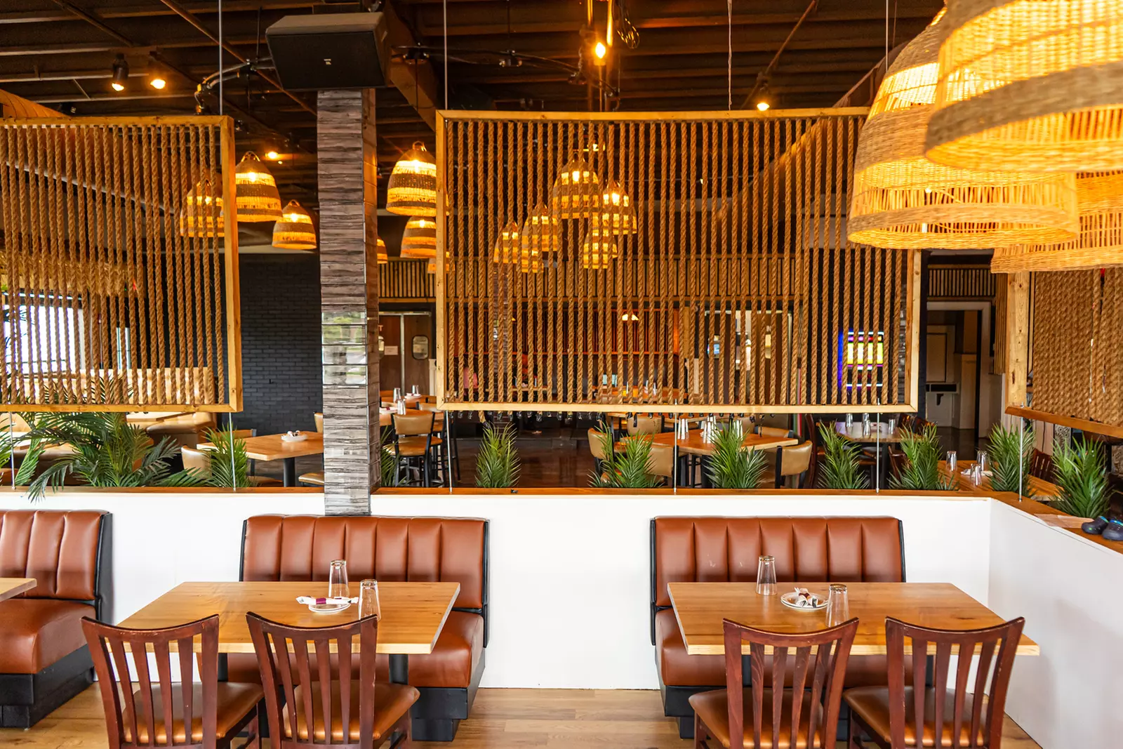 Enjoy $20 Toward Food and Drinks for Dine-in, Any Day