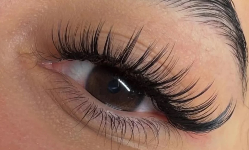 Image 5: Full Lash Sets with 2-Week Fill: Classic, Hybrid, Volume & Mega