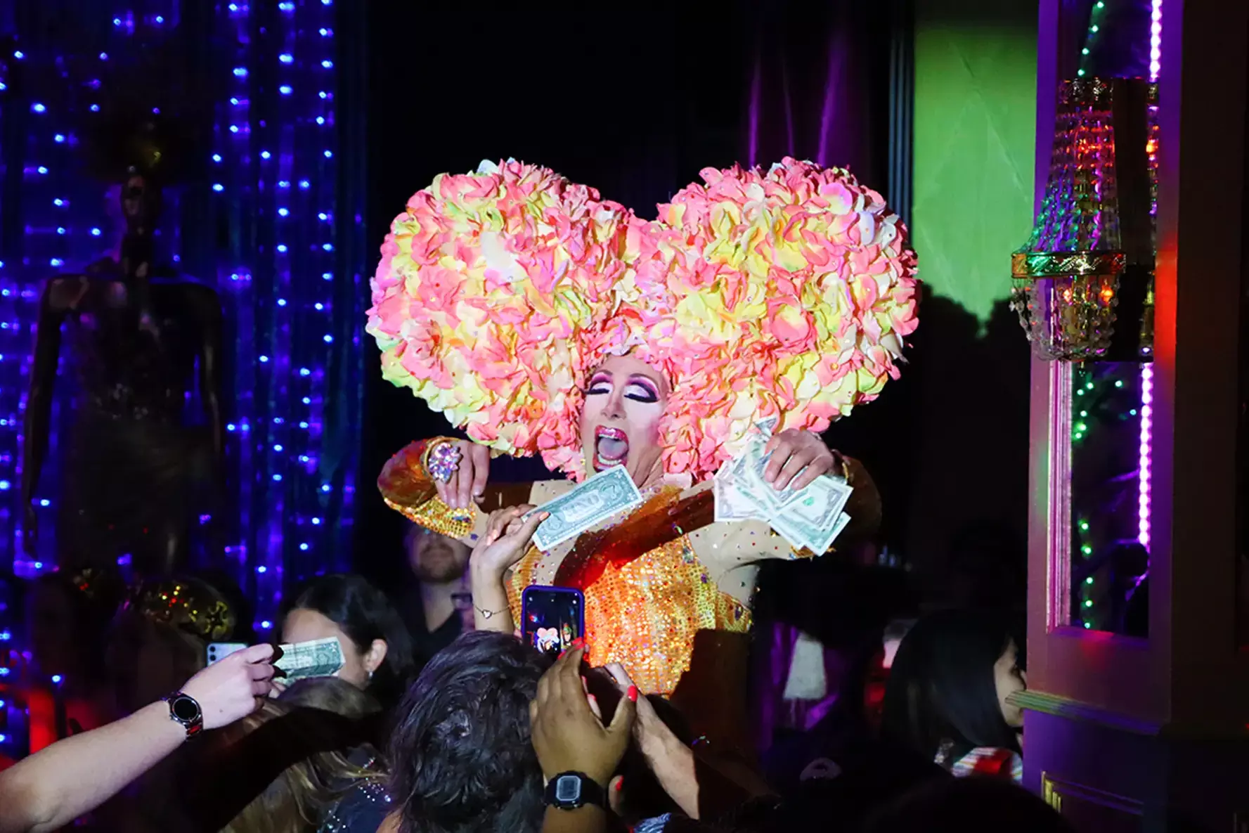 Three Course Dinner With Cocktails & A Live Drag Show!