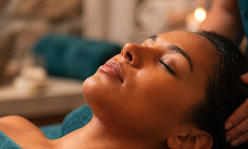Image 5: Relax with a Swedish Massage and Hot Stones + Aromatherapy
