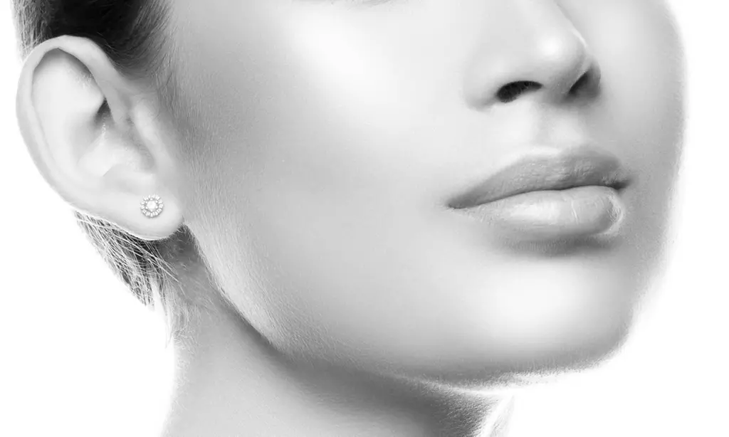 Up to 70% Off on IPL-Intense Pulse Light Therapy at Re-Nu Aesthetics - Second Medium