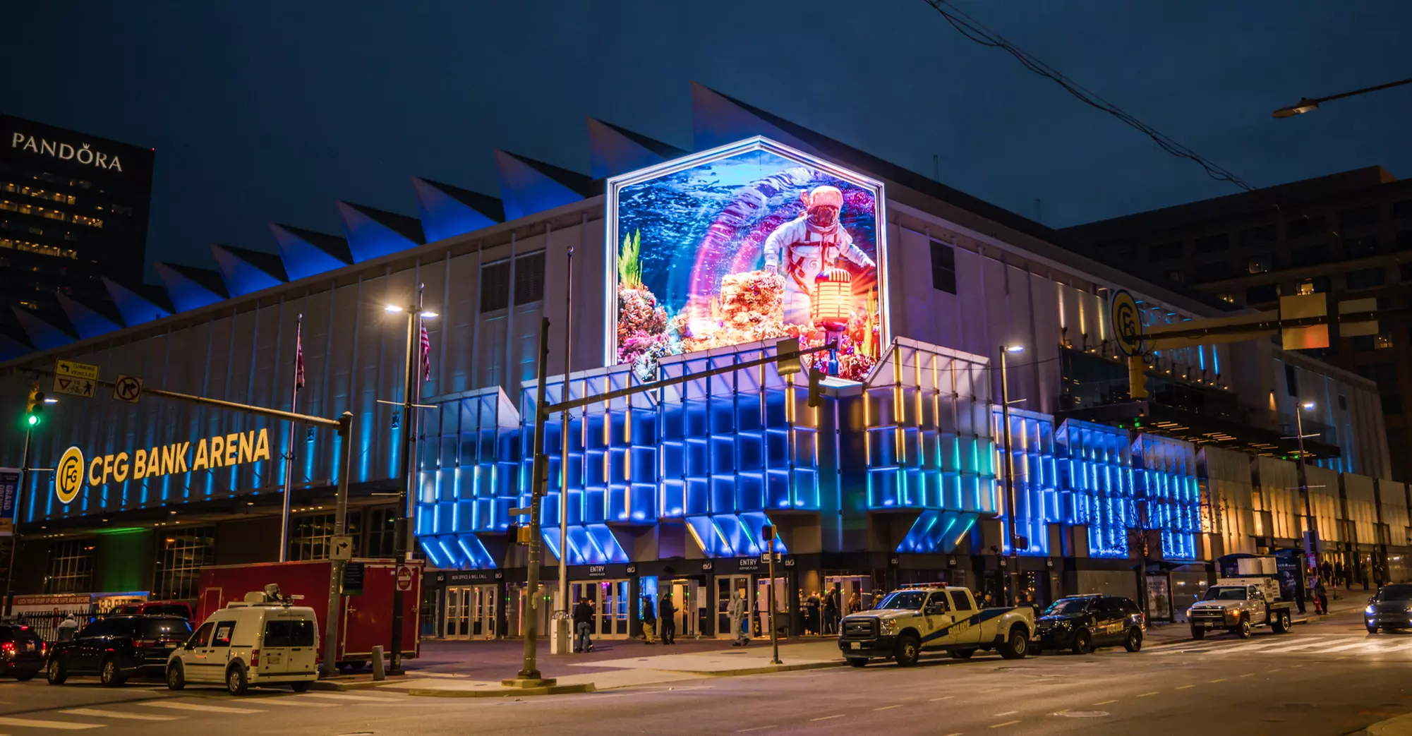 90-Min Sip, Paint And Glow in Van Gogh's Neon Wonderland for 1, 2 or 4