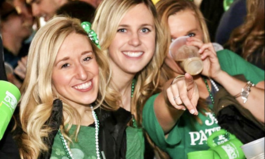 Image 2: DC Shamrock Crawl 2026 - Admission for One or Two