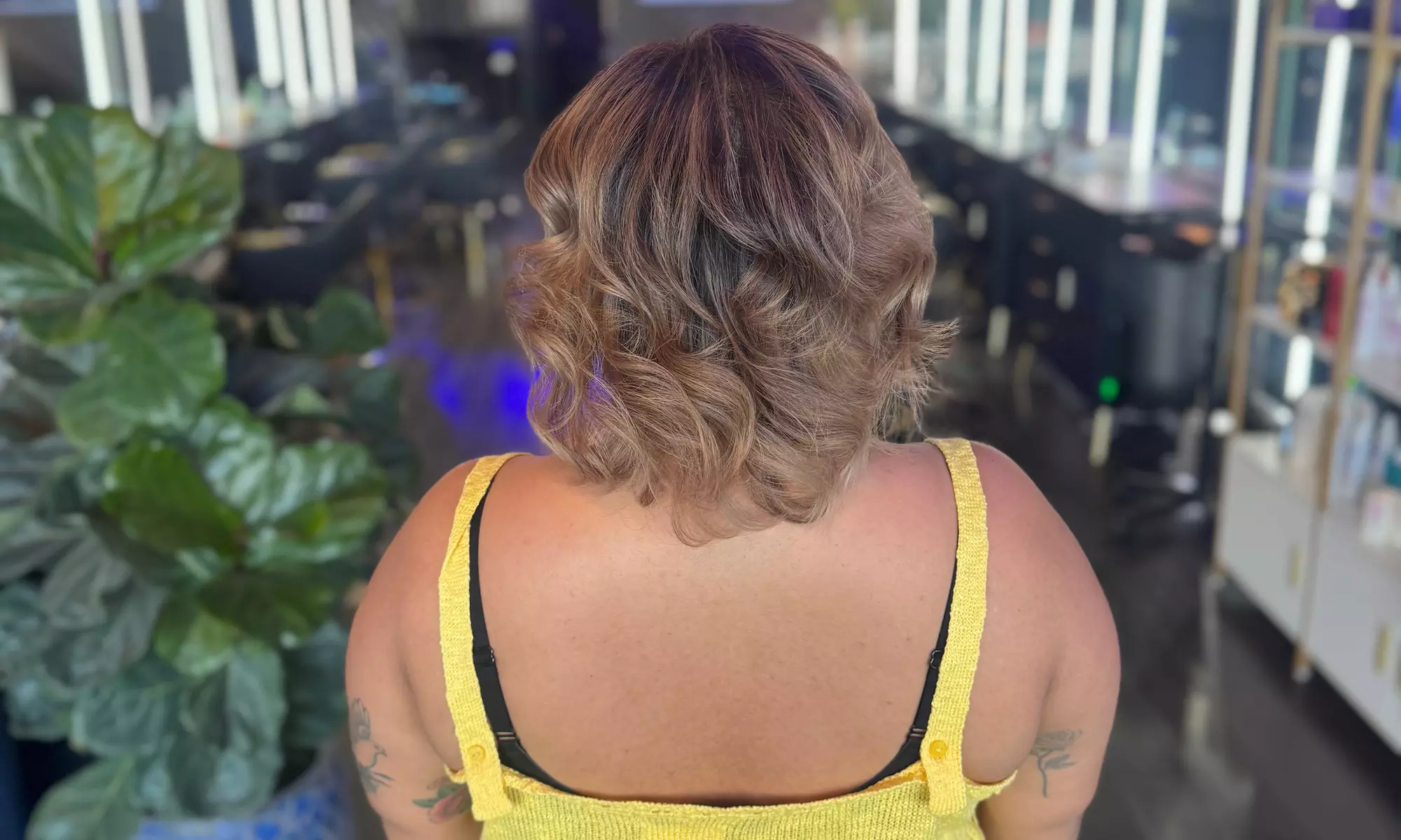 Haircut, Condition & Blowdry w/ Optional Highlights/Balayage/Touch-up!