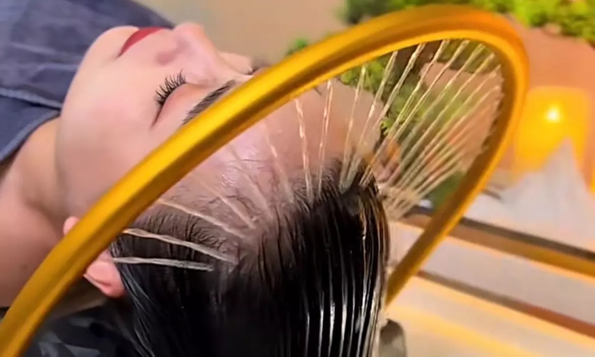 30 or 60-Min Signature Head Spa or Solo/Couple Head & Scalp Therapy