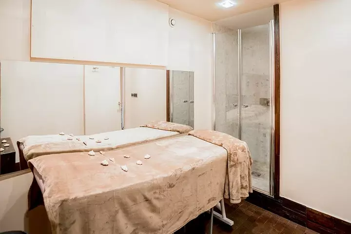 1, 2 ou 5 séances de cryolipolyse sur 1 ou 2 zones au choix