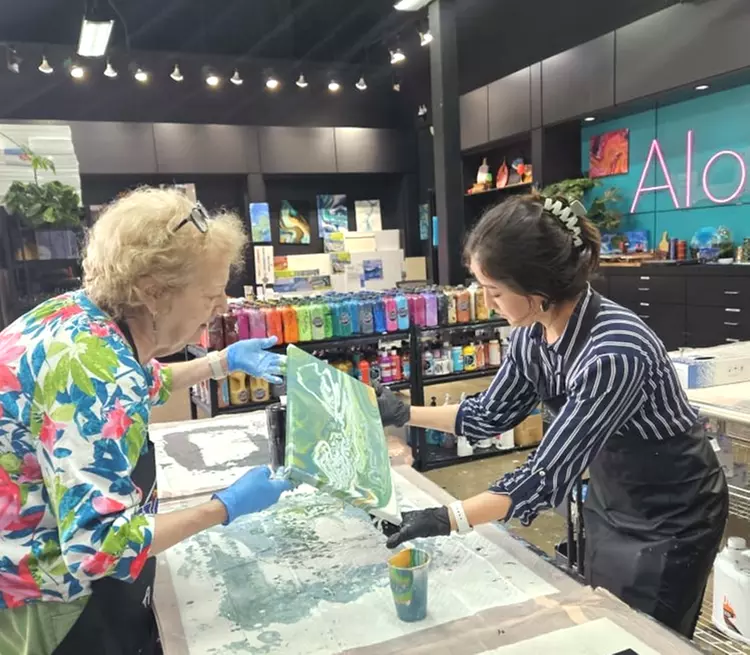 Up to 30% Off Fluid Art at Hawaii Fluid Art Lehigh Valley