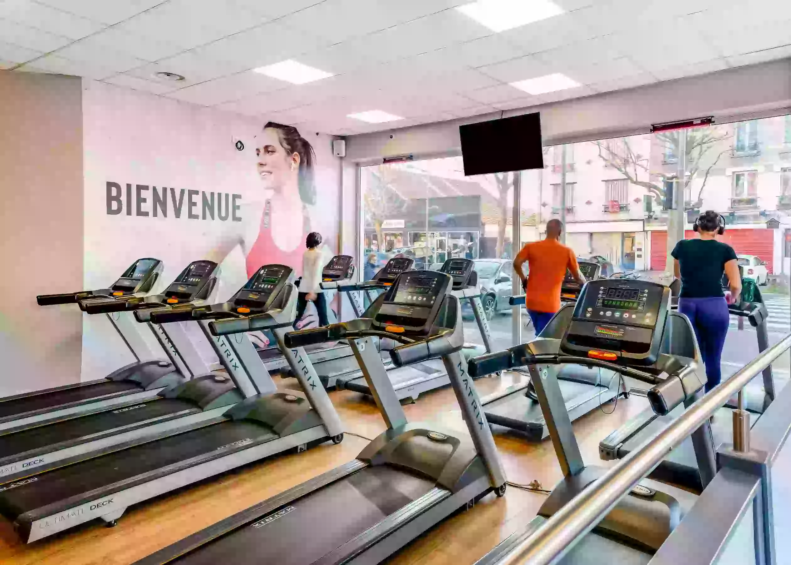 Jusqu'à 50% de remise sur Salle de remise en forme chez Magic Form Créteil