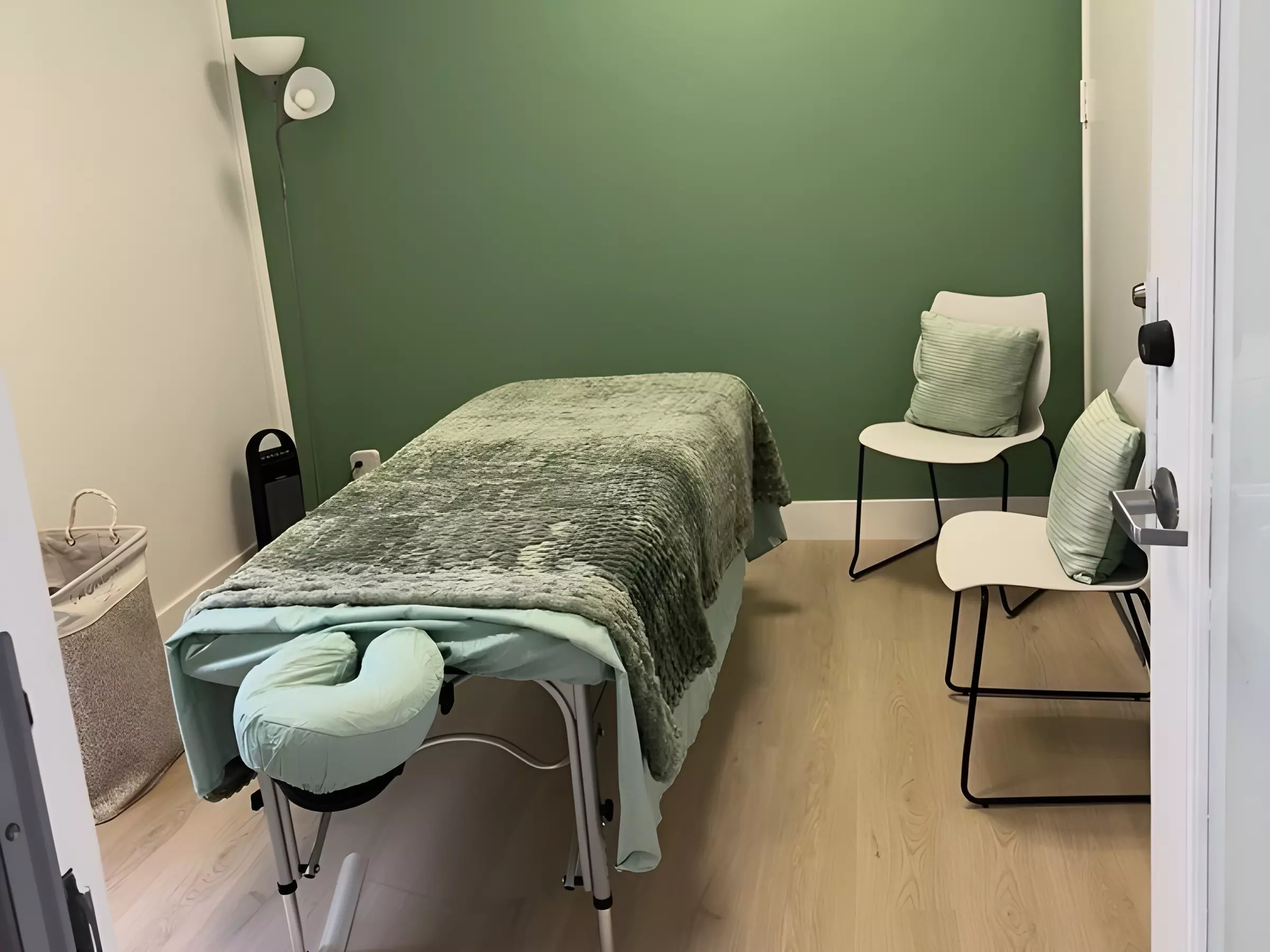 Couples Massage with Foot Bath or Rejuvenating Red Light Therapy