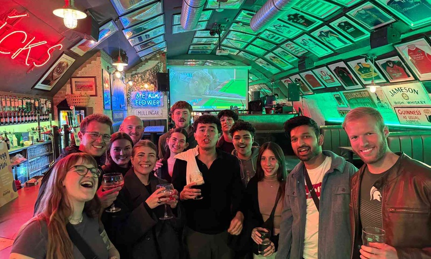 Image 2: Explore Edinburgh Pubs on Sun-Thurs or Fri & Sat for 1 - 5 People