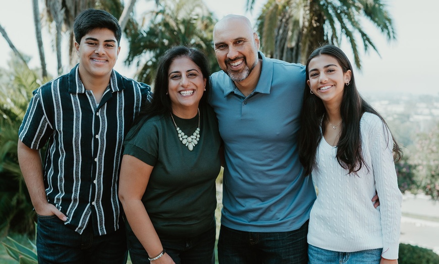 Image 17: Outdoor Lifestyle Portrait Sessions with Edited Digital Images