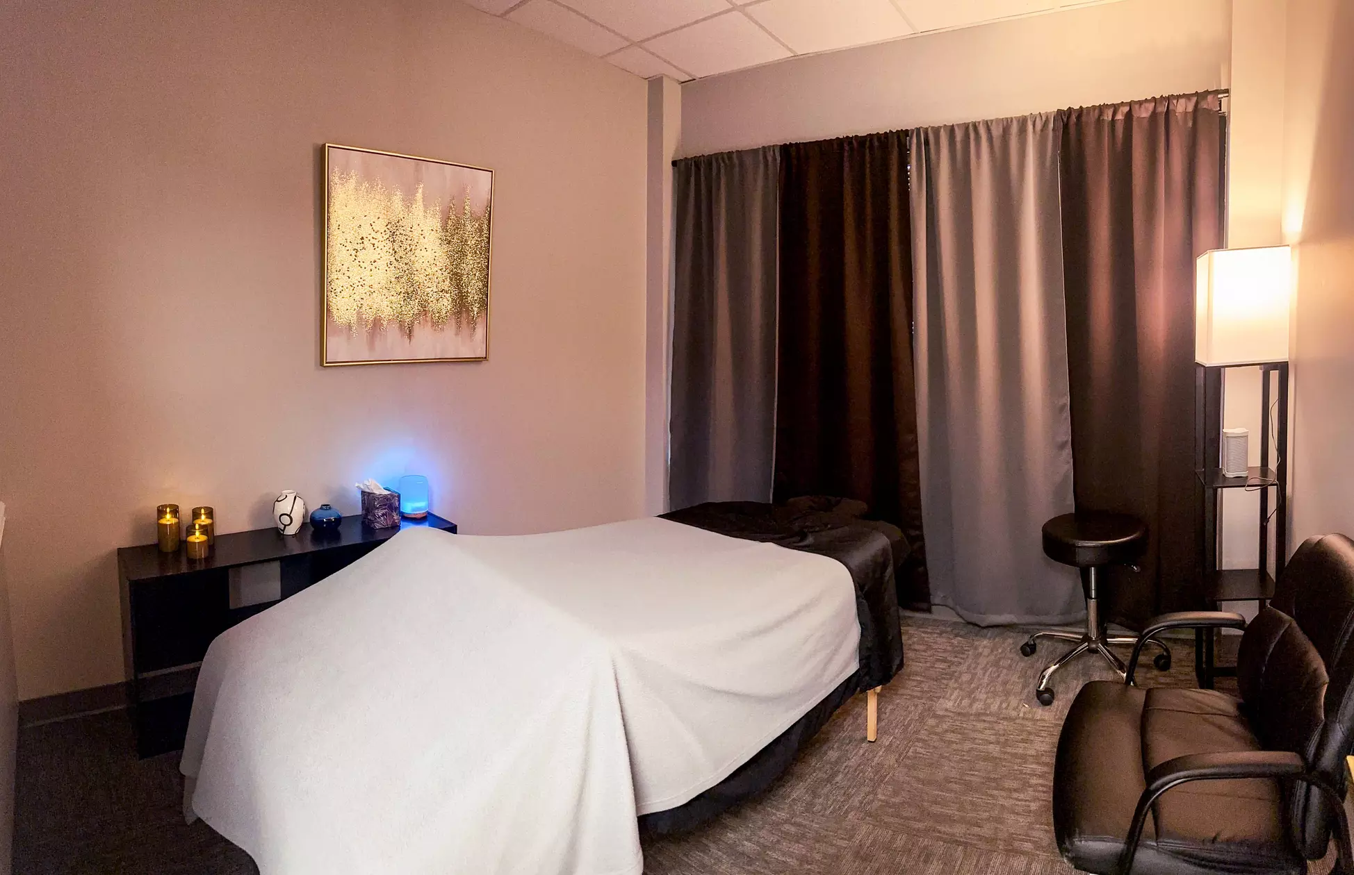 Relax w/  Acupuncture, Massage/Adjustments & Physical Therapy Sessions