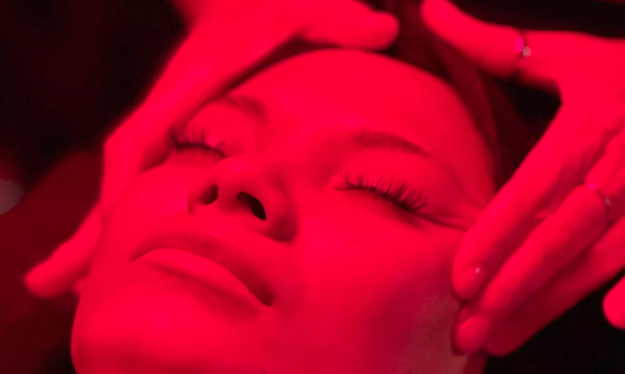1-30 or 60 Min Lymphatic Drainage Detox Massage w/ Reiki & Red Light 