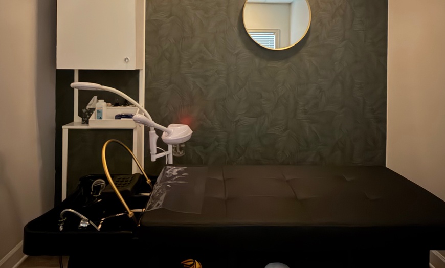Image 3: Signature Regrow Ritual Session, Khalia Signature Scalp Therapy & More