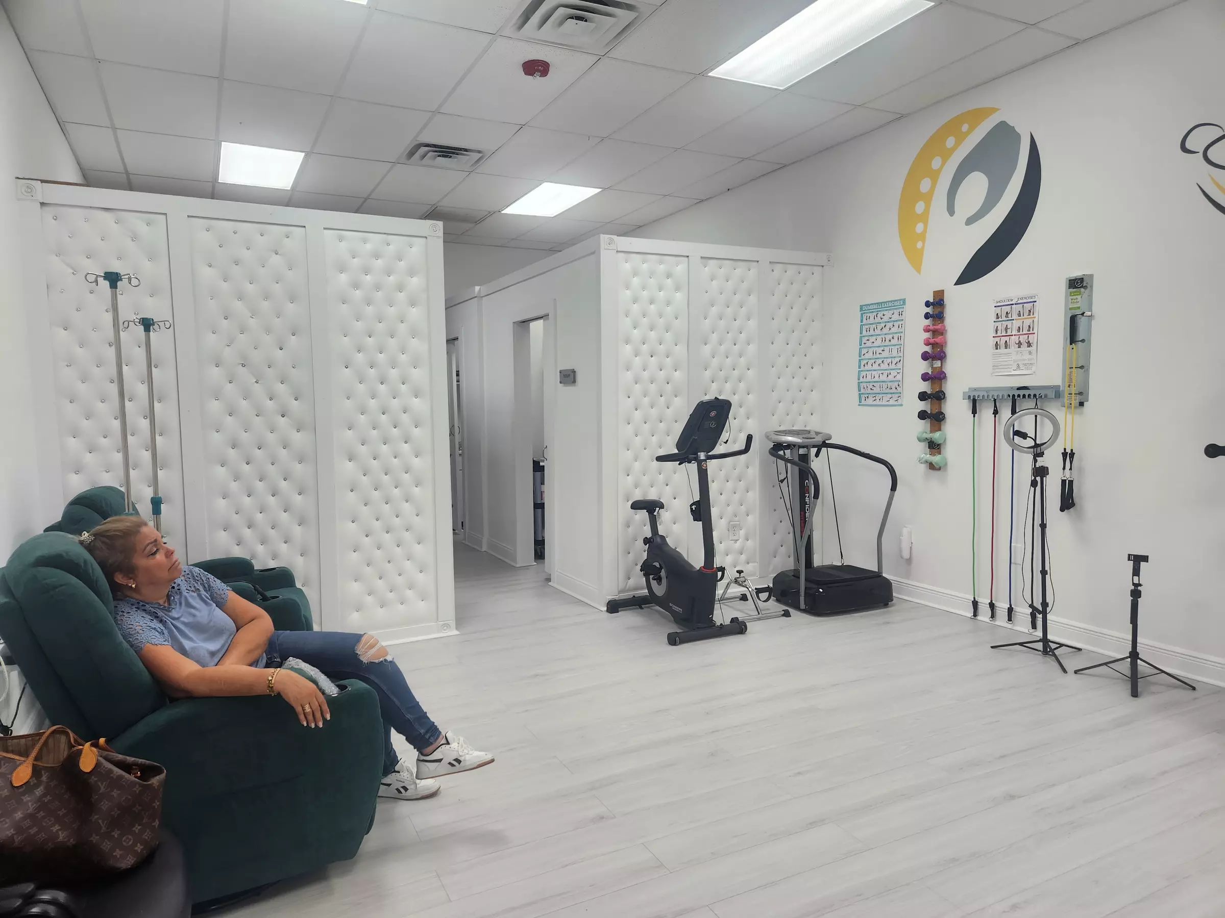 60 Min Full Body Massage or Full Body Couples Massage w/ Hot Stones 