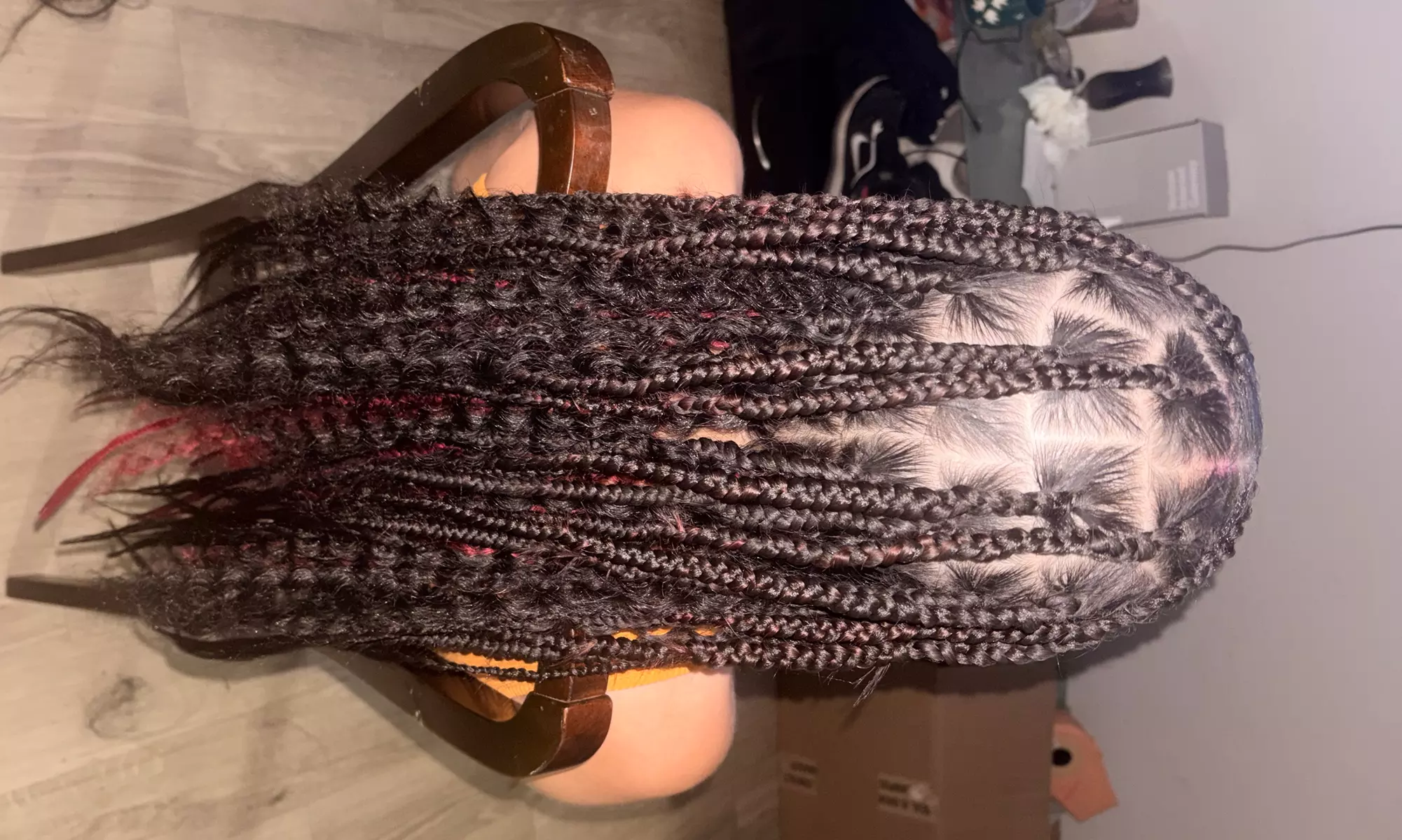 Knotless Braids in All Sizes or Kids Braids for a Fresh Look