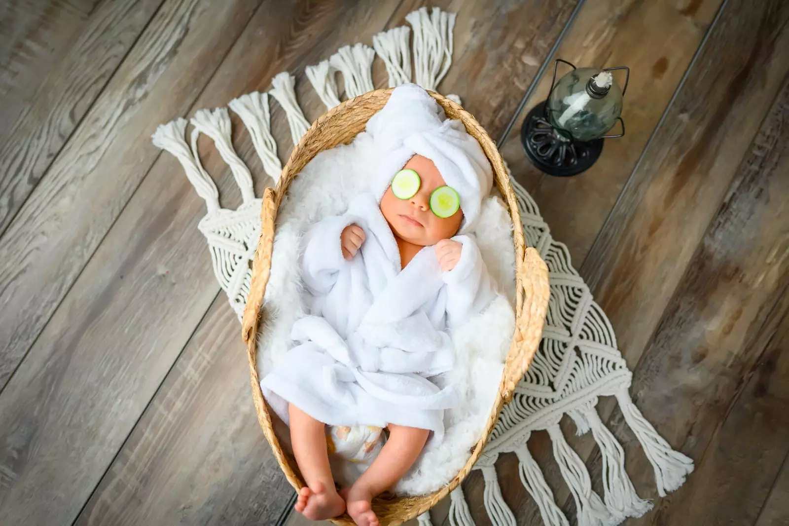 30 or 45-Min In-Studio Newborn Photography + 3 Digital Images