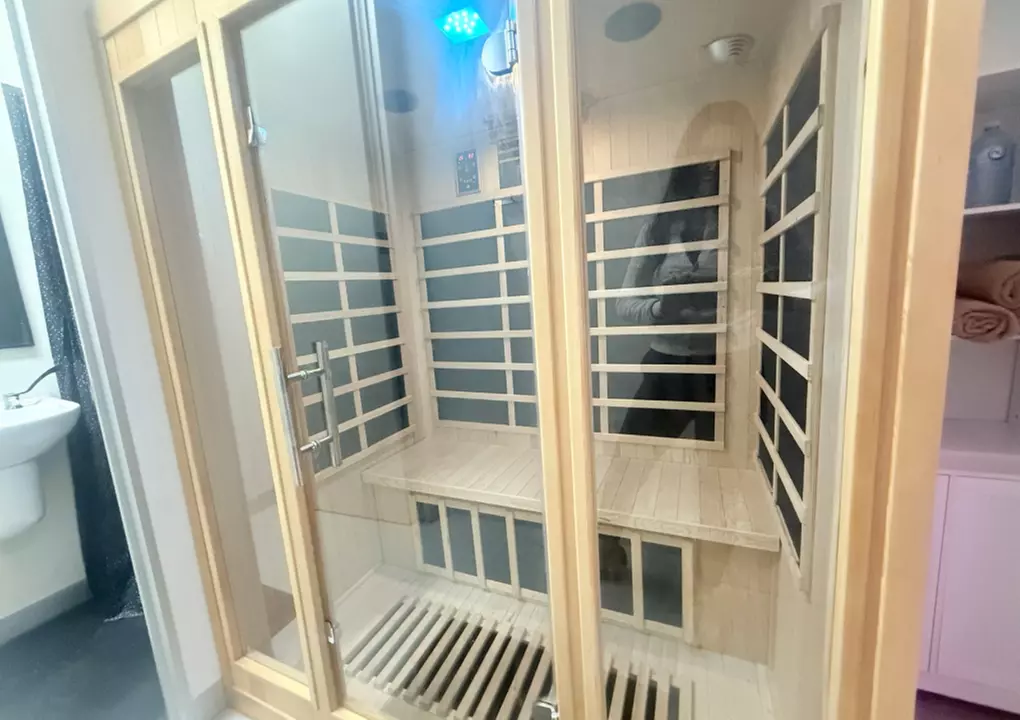 Feel Lighter With Sauna and/or Lymphatic Drainage Sessions