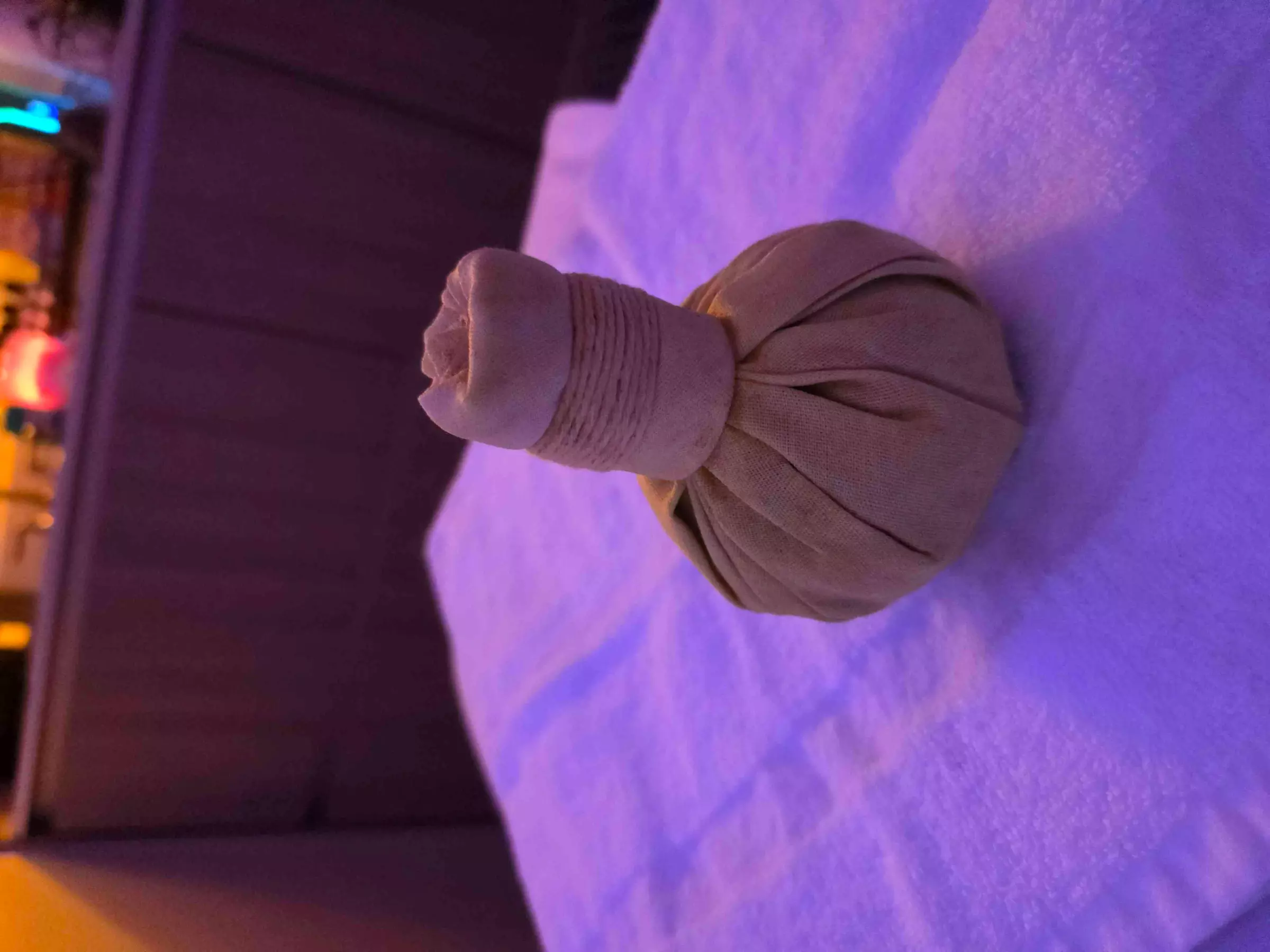 Indulge in 50,80, or 90-Min Deep Tissue, Swedish, Herbal Poultice Massage, & More For Relaxation (Up to 51% Off) - Second Medium