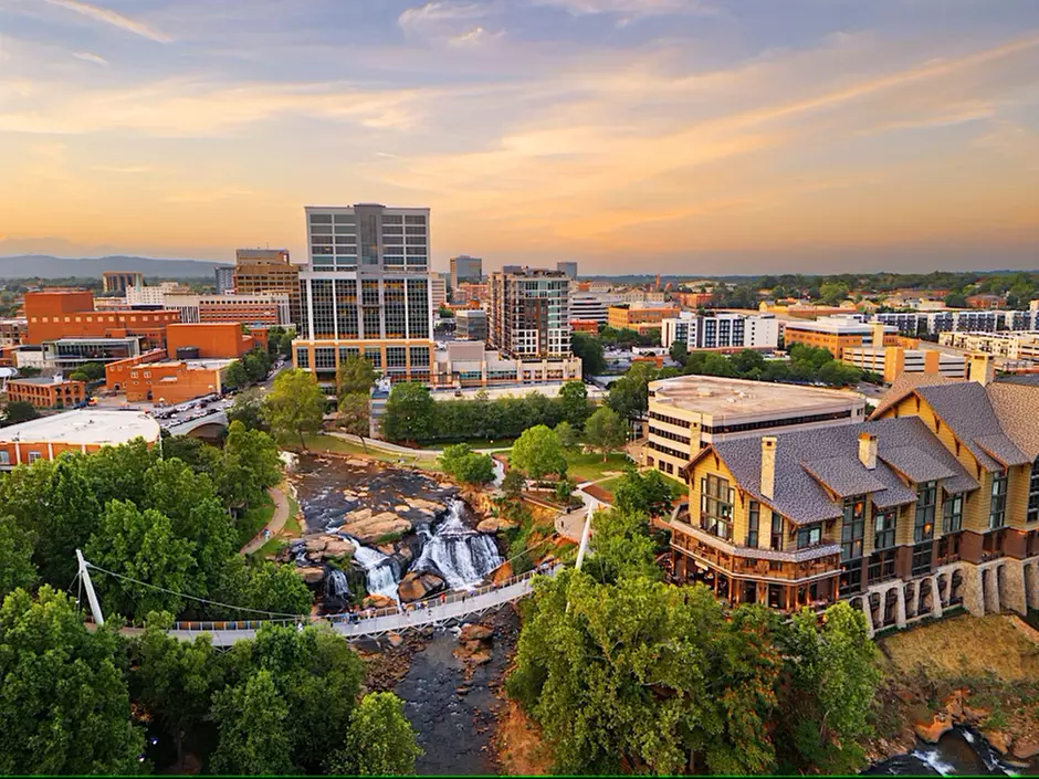 Mystery on the Move: Self-Guided Scavenger Hunt Tour for 2, 4, or 6