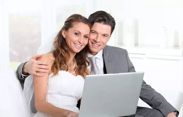 Fun and Fast Wedding Ceremonies: Online or Las Vegas