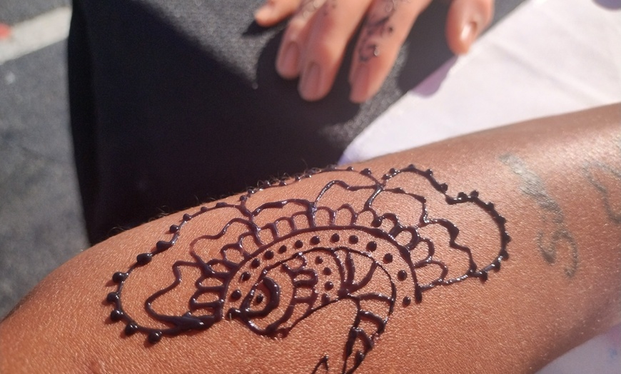 Image 1: Henna Hand for Cultural Elegance!