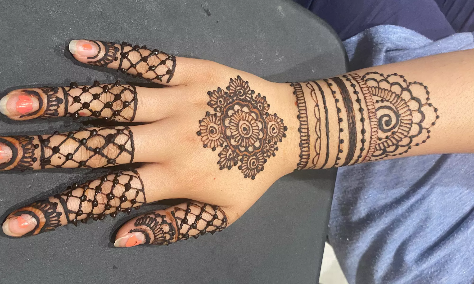 Up to 28% Off on Henna Tattooing at Henna with Love