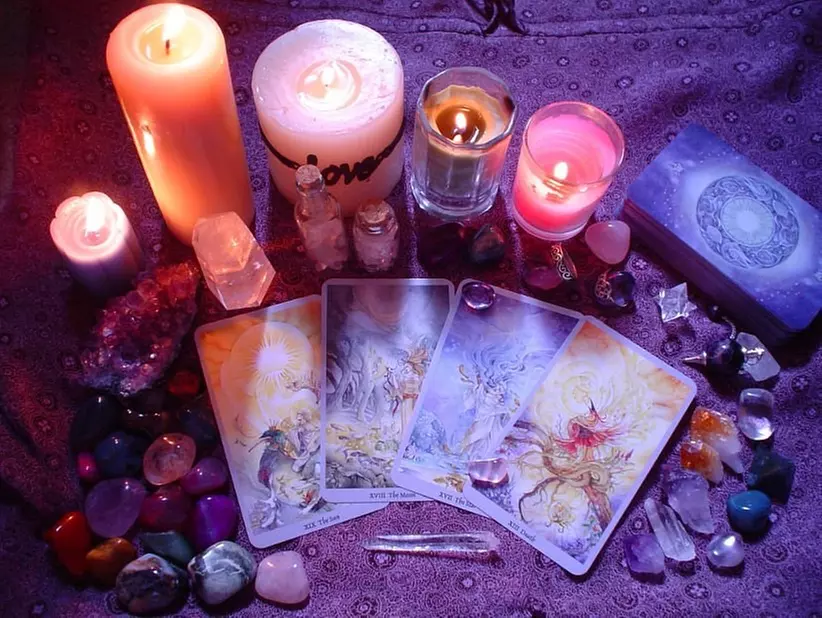 Up to 60% Off on Psychic/Astrology/Fortune Teller at Amazing Love Psychic Lincoln Park - Primary Image