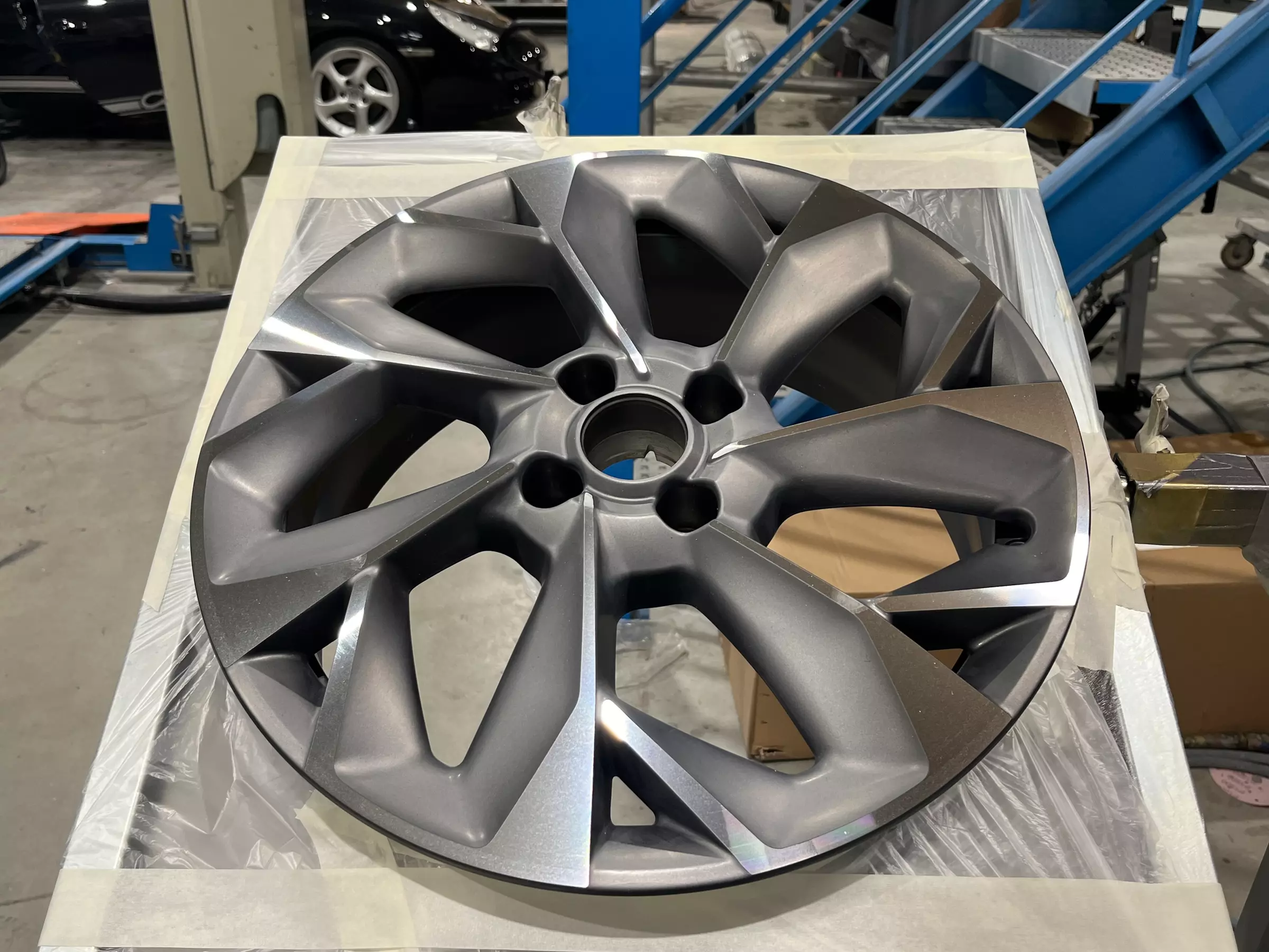 Réparation de jantes aluminium chromées : éclat et performance