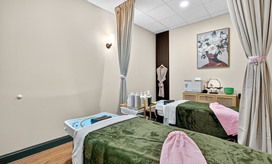 Image 2: Expert Massage Just for You: Signature or Couples Style in Houston