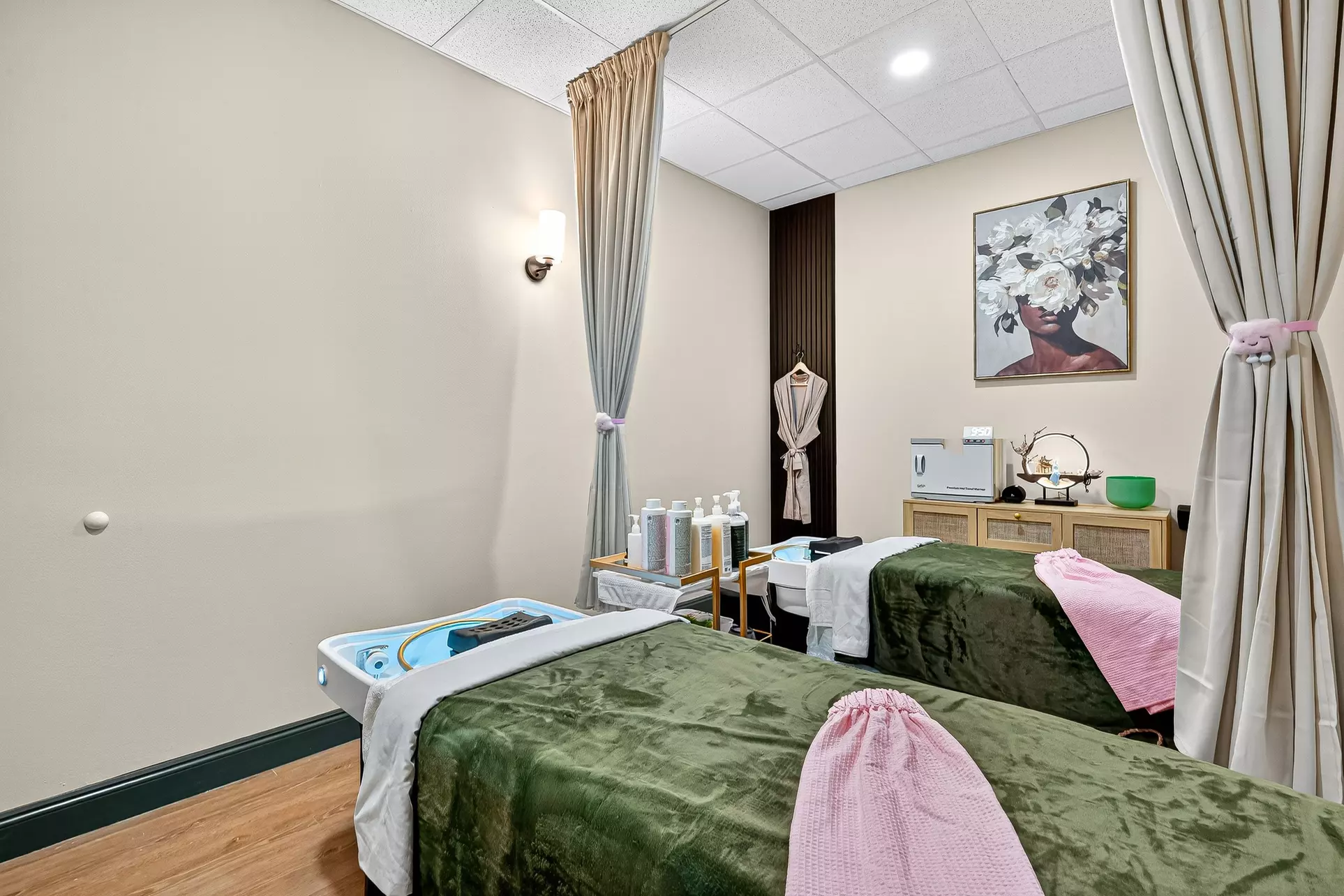 Expert Massage Just for You: Signature or Couples Style in Houston