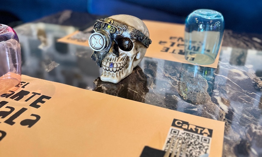 Image 8: Sabores internacionales: menú con todo incluido para 2 o 4 personas 