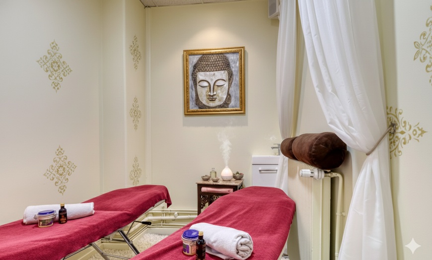 Image 2: Massage aux huiles chaudes de 60 min, accès hammam de 20 min en option